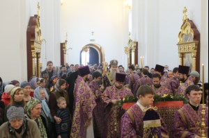 Божественная литургия в храме во имя святого великомученика Георгия Победоносца г.Саратова