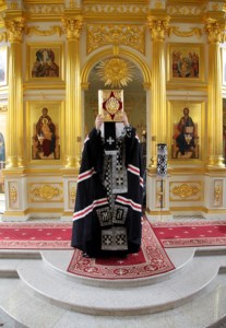 Царские часы на Архиерейском подворье — храме во имя святого апостола и евангелиста Иоанна Богослова при Саратовской православной духовной семинарии