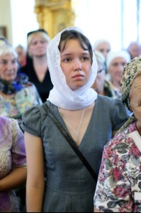 Божественная литургия и панихида на Архиерейском подворье – храме во имя преподобного Серафима Саровского г.Саратова