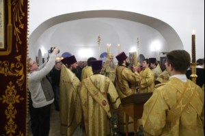 Божественная литургия в храме в честь Благовещения Пресвятой Богородицы г.Саратова