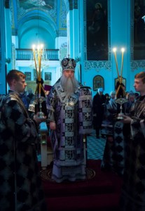 Утреня с чтением Великого канона преподобного Андрея Критского в храме в честь Сошествия Святого Духа г. Саратова