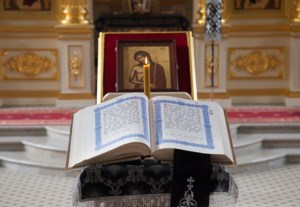 Царские часы на Архиерейском подворье — храме во имя святого апостола и евангелиста Иоанна Богослова при Саратовской православной духовной семинарии