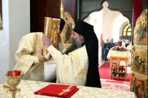 Божественная литургия в Свято-Алексиевском женском монастыре г.Саратова