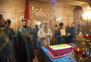 Божественная литургия в храме в честь Рождества Пресвятой Богородицы г.Саратова