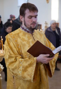 Совершена первая Литургия в новом храме на Увекском кладбище г.Саратова