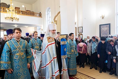 Божественная литургия в храме в честь Казанской иконы Божией Матери г. Саратова