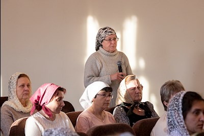 Очередная группа распространителей церковной утвари закончила обучение на курсах