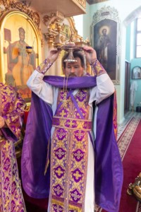 Литургия Преждеосвященных Даров в храме в честь Сошествия Святого Духа г. Саратова