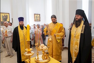 Всенощное бдение в Княже-Владимирском храме Саратова