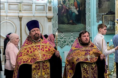 Всенощное бдение в храме в честь Сошествия Святого Духа г. Саратова