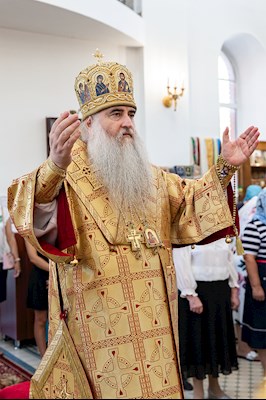 Божественная литургия в храме во имя святых первоверховных апостолов Петра и Павла г. Аткарска