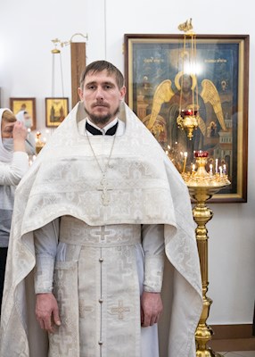 Митрополит Игнатий совершил Божественную литургию в Петропавловском храме г. Саратова