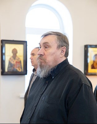 Митрополит Игнатий совершил Божественную литургию в храме святителя Иоанна Златоуста в п. Зональный г. Саратова