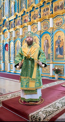 Митрополит Игнатий совершил Божественную литургию в Свято-Сергиевском женском монастыре села Алексеевка Базарно-Карабулакского района