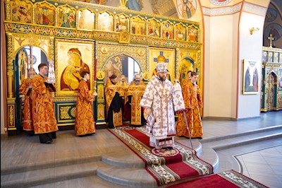 Митрополит Игнатий совершил всенощное бдение в Свято-Никольском мужском монастыре г. Саратова