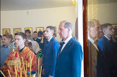 Митрополит Игнатий совершил Великое освящение храма Архангела Михаила с. Курдюм и первую Божественную литургию в новоосвященном храме
