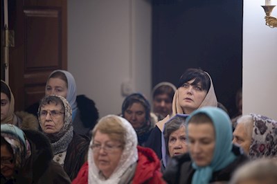 Митрополит Игнатий совершил Божественную литургию во Введенском храме Саратова