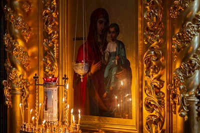 Митрополит Игнатий совершил великое повечерие с чтением Великого покаянного канона преподобного Андрея Критского в Свято-Троицком кафедральном соборе г. Саратова