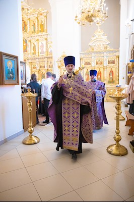Митрополит Игнатий совершил всенощное бдение с чином воздвижения Креста в кафедральном соборе Живоначальной Троицы г. Вольска