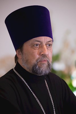 Митрополит Игнатий вручил дипломы выпускникам СПДС