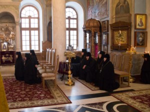 Божественная литургия в Свято-Никольском Черноостровском женском монастыре г. Малоярославца