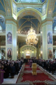 Митрополит Лонгин совершил Чин умовения ног