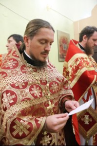 Божественная литургия в храме во имя мучениц Веры, Надежды, Любови и матери их Софии поселка Светлый Татищевского района