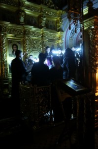 Великое повечерие с чтением канона преподобного Андрея Критского в Свято-Троицком кафедральном соборе г.Саратова