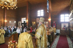 Божественная литургия в храме в честь Сретения Господня г. Саратова