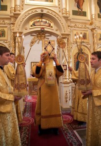 Сретенский монастырь г. Москвы передал Свято-Никольской обители Саратовской митрополии частицу мощей святителя Николая Чудотворца
