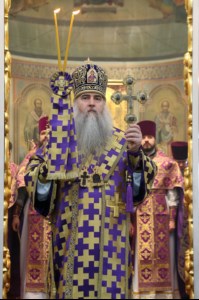 Божественная литургия и панихида в храме во имя Всех Святых, в земле Российской просиявших г. Саратова