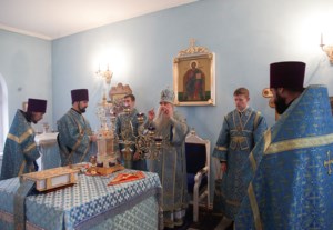 Божественная литургия в храме в честь Рождества Пресвятой Богородицы с. Ершовка (Муммовское) Аткарского района