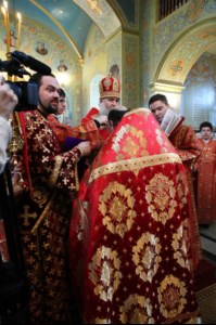 Пасхальная вечерня в храме Покрова Пресвятой Богородицы г.Саратова