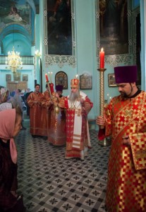 Всенощное бдение в храме в честь Сошествия Святого Духа г.Саратова