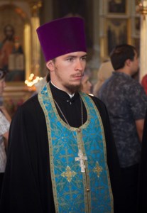 Всенощное бдение в храме в честь Покрова Пресвятой Богородицы г.Саратова