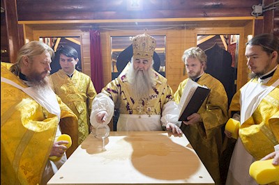 Великое освящение храма Казанской иконы Божией Матери г. Вольска и Божественная литургия в новоосвященном храме