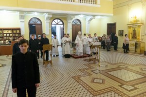Царские часы и Изобразительны на Архиерейском подворье — в храме во имя святого апостола и евангелиста Иоанна Богослова при Саратовской православной духовной семинарии г. Саратова