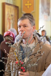 Божественная литургия в храме в честь Покрова Пресвятой Богородицы г. Саратова