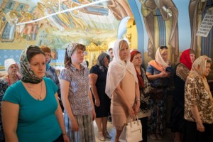 В Саратове встретили икону «Избавительница от бед»