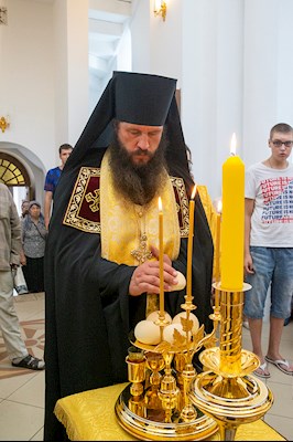 Всенощное бдение в Княже-Владимирском храме Саратова
