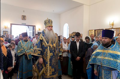 Божественная литургия в храме в честь Владимирской иконы Божией Матери с. Багаевка