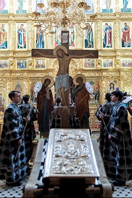 Пассия в Свято-Троицком кафедральном соборе г. Саратова