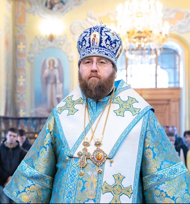 Митрополит Саратовский и Вольский Игнатий совершил вечерню в соединении с Литургией Иоанна Златоуста в Покровском соборе г. Саратова