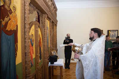 Завершилось пребывание саратовских святителей в крестовом храме епархиального управления