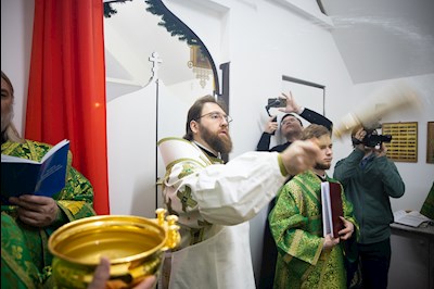 Митрополит Игнатий совершил Великое освящение храма преподобного Серафима Саровского р.п. Татищево и первую Божественную литургию в новоосвященном храме