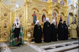 Митрополит Лонгин сослужил Святейшему Патриарху Кириллу во время малого освящения Вознесенского собора Вознесенского женского монастыря Тамбова и всенощного бдения