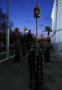Утреня с Чином погребения в Духосошественском кафедральном соборе города Саратова