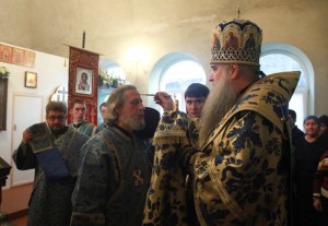 Всенощное бдение в храме в честь Благовещения Пресвятой Богородицы города Саратова
