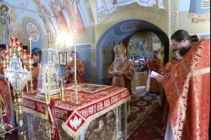 Крещальная Литургия в Свято-Троицком соборе Саратова