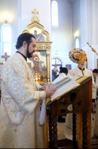 Божественная литургия в храме во имя святого великомученика Георгия Победоносца города Саратова